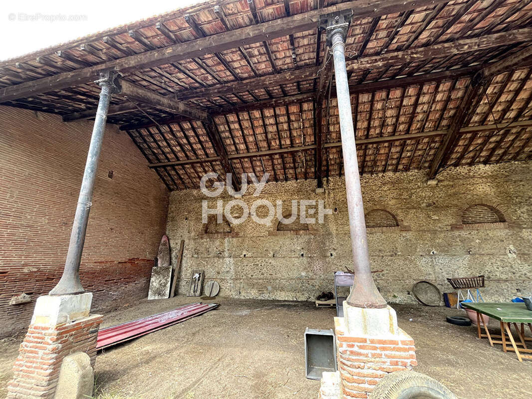 Maison à VILLENEUVE-DE-LA-RAHO