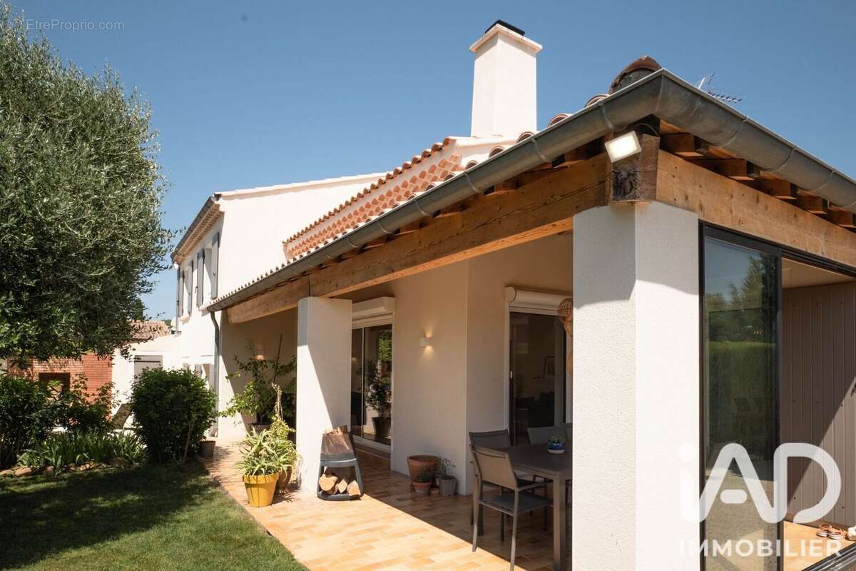 Maison 162 m² à Montelimar  - photo 2
