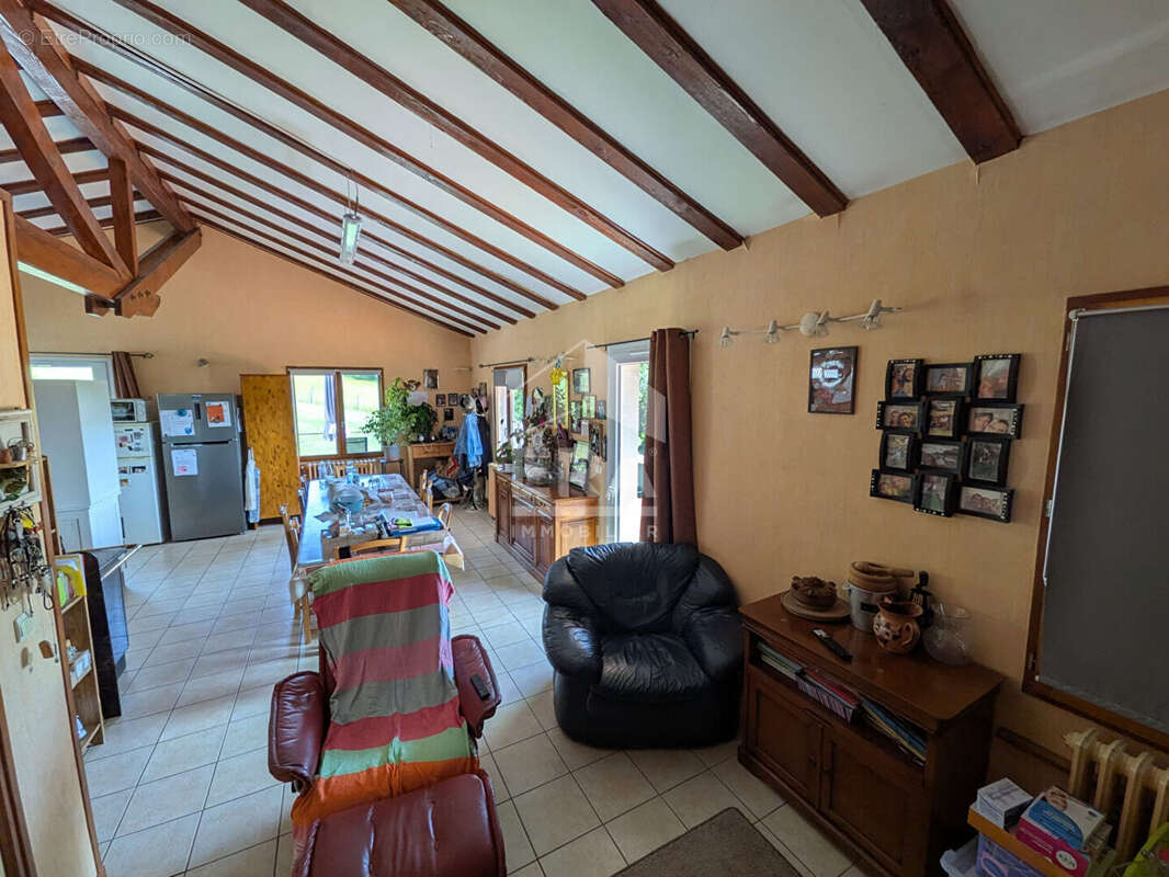 Maison à ROSSILLON
