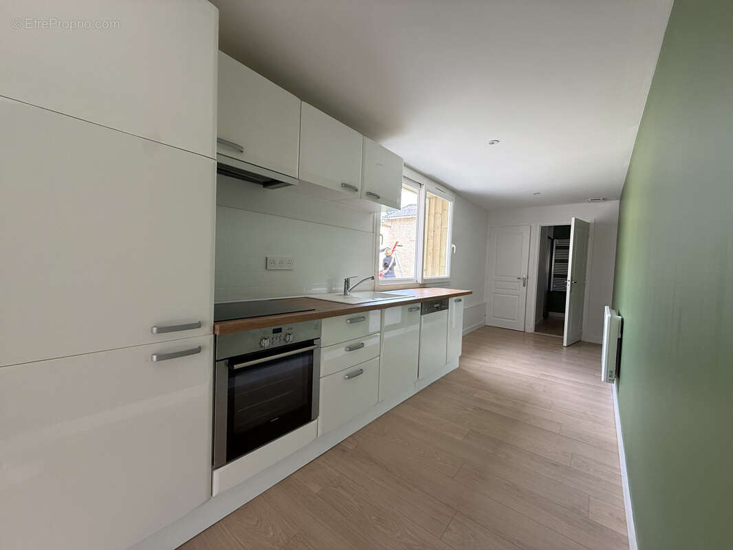 Maison à NEUVILLE-DE-POITOU