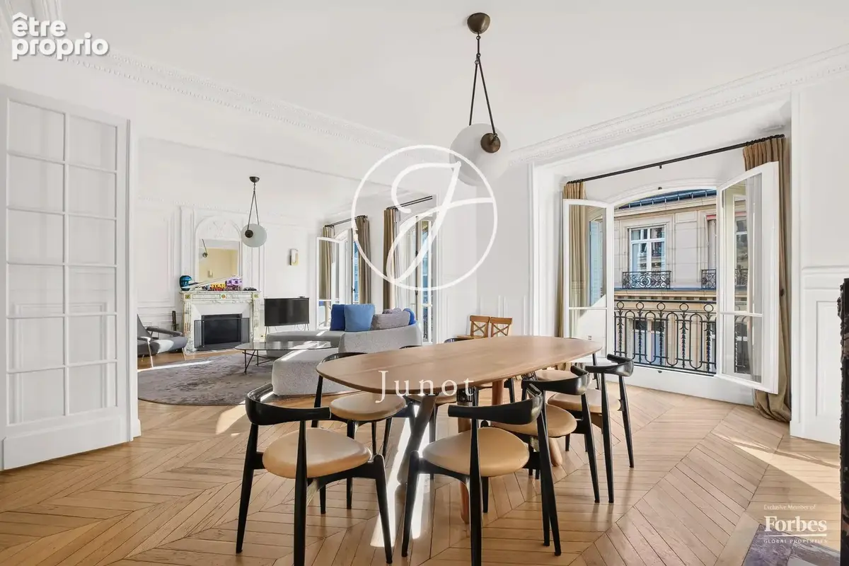 Paris 16e - PLACE VICTOR HUGO  - Appartement - 5 pièces - 123,96m² Carrez - 3 chambres - Lumineux. - photo 3