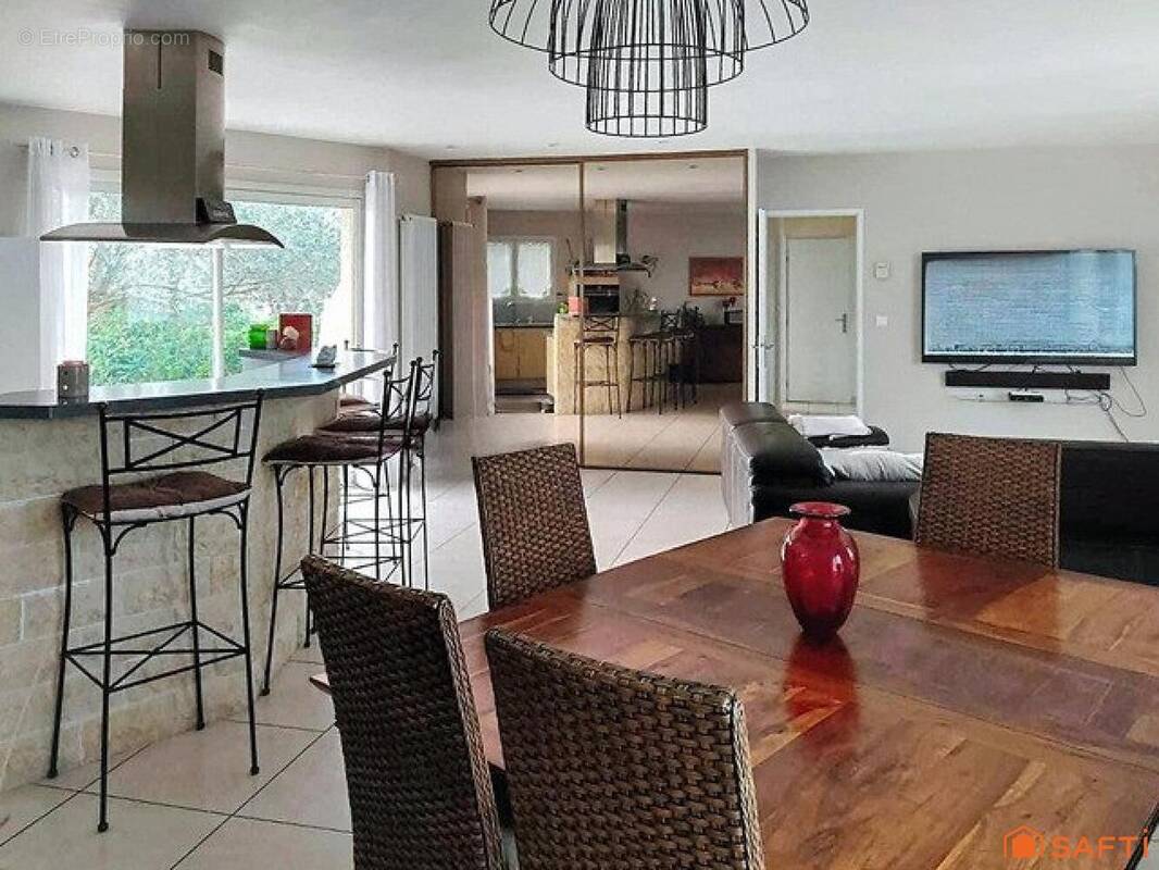 Photo 1 - Maison à LE CABANIAL