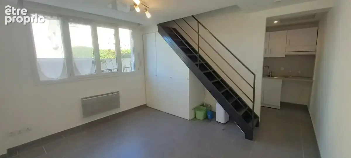Metro gallieni charmant duplex independant avec courette privative dans petite copropriete - photo 3