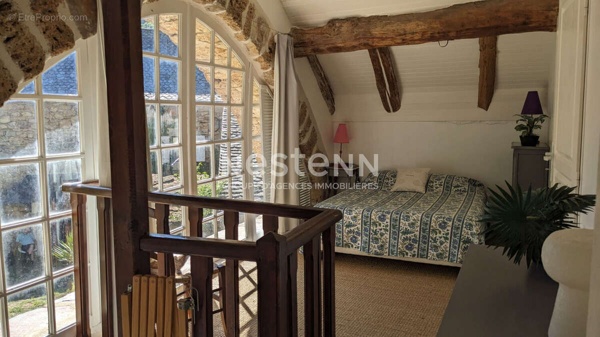 Maison à SAINTE-ENIMIE