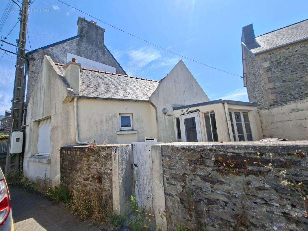 PLÉSTIN-LES-GRÈVES – Maison à rénover intégralement – Idéal projet de rénovation - photo 9