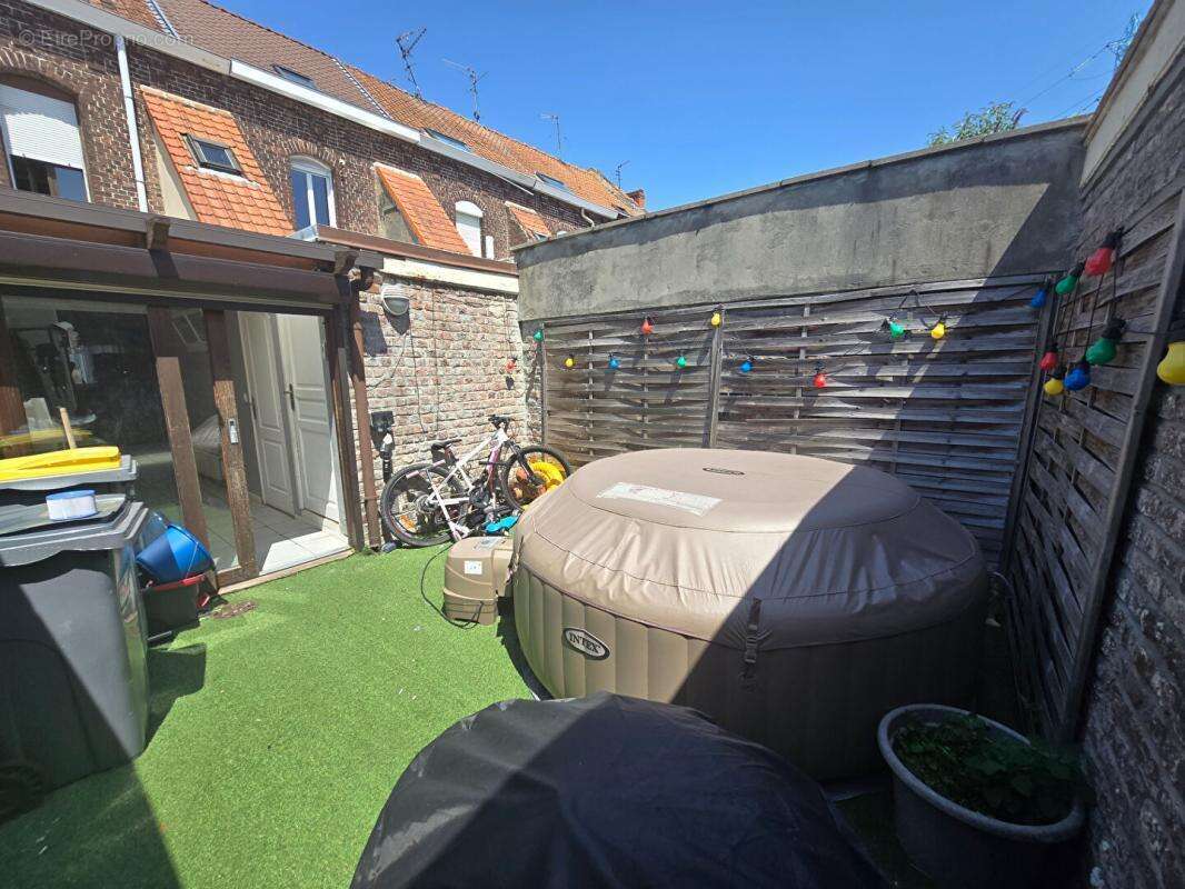 Maison Wattrelos 3 chambres extérieur 91 m2 - photo 11