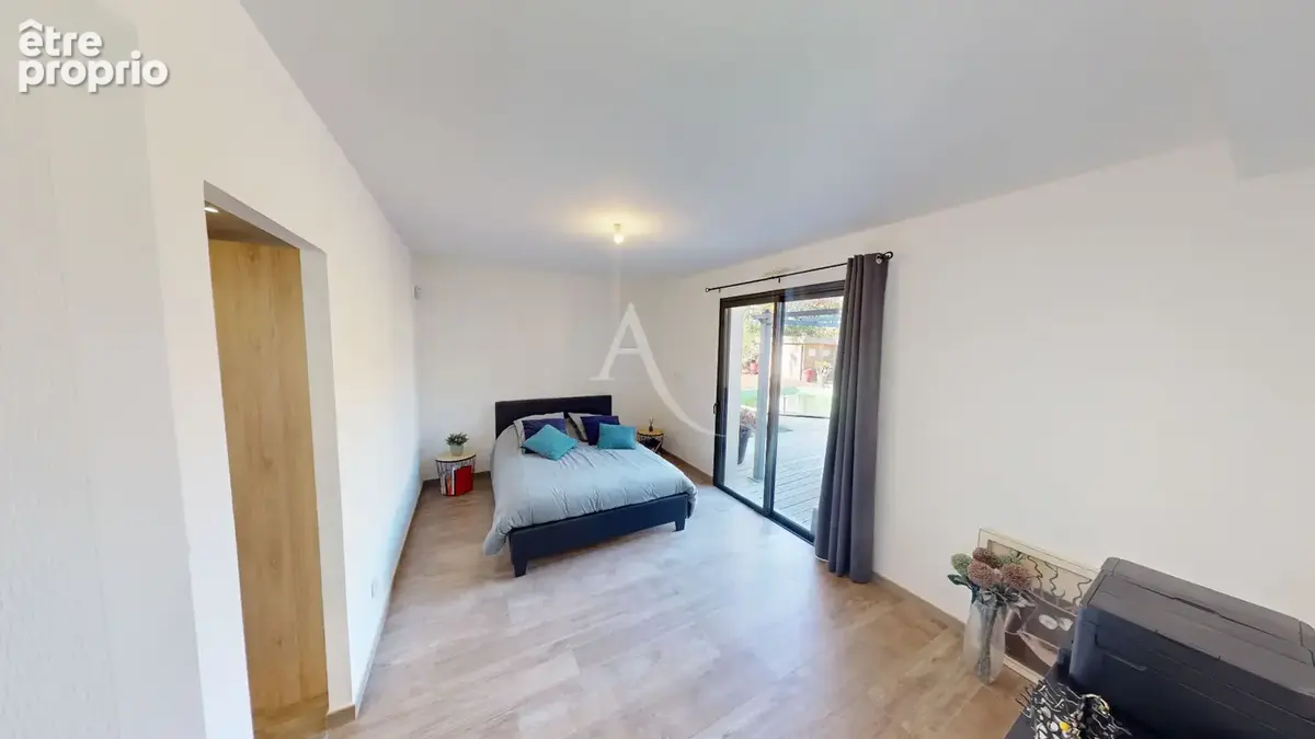 Maison familiale avec piscine à Châteauneuf-sur-Loire - photo 5