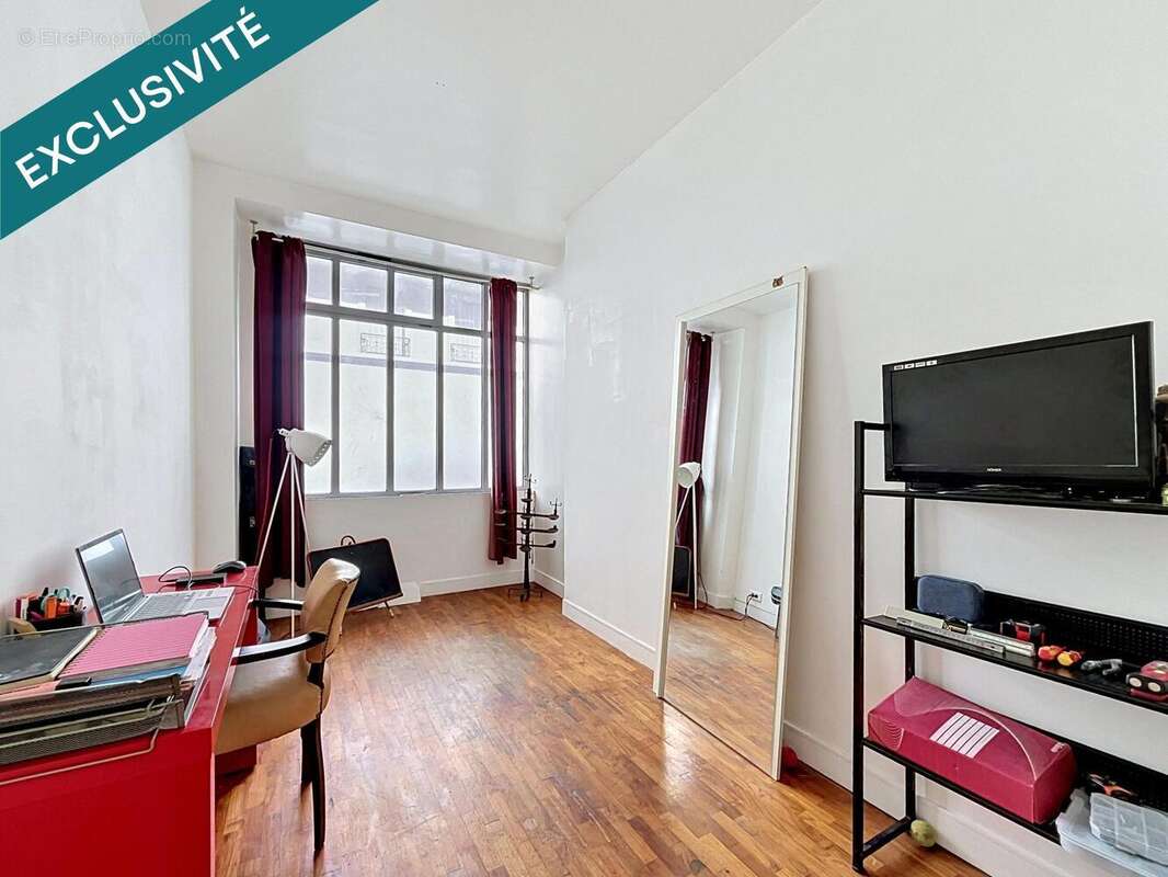 Photo 8 - Appartement à PARIS-18E