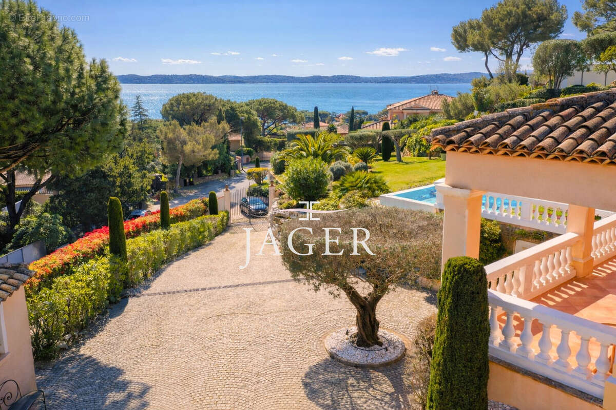 Maison 400 m² à Sainte-Maxime  - photo 9