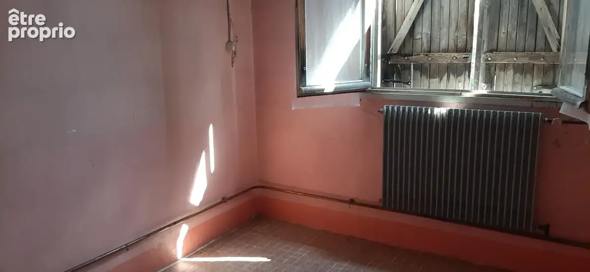 Fermette a rénover avec ses dépendances, sur 2,7 ha de terrain dans cadre bucolique - photo 32