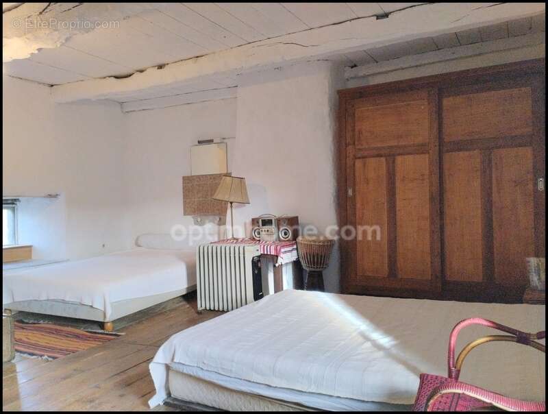 Maison à SAINT-JEAN-DU-DOIGT