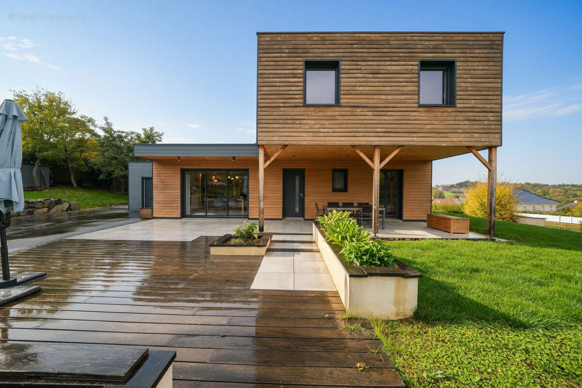 Maison à CHATELGUYON