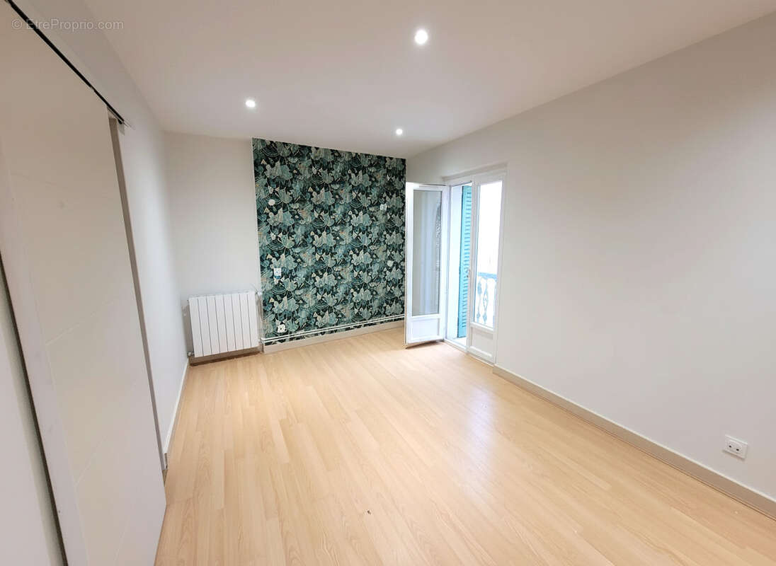 Maison à CASTELSARRASIN