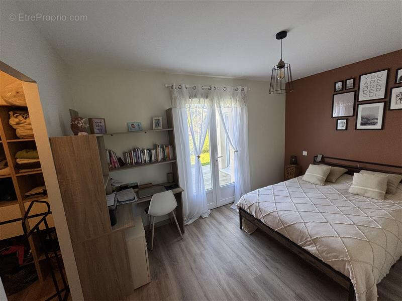 Maison à BOURG-CHARENTE