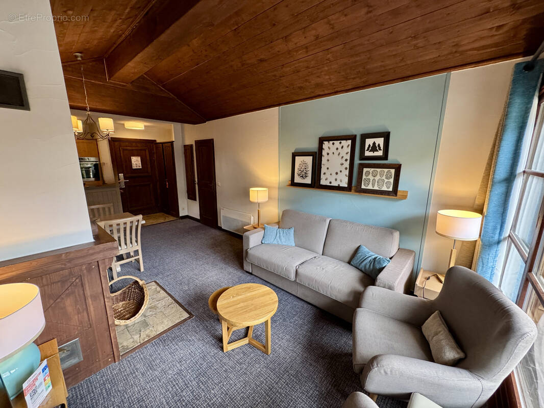 Appartement à MONTVALEZAN
