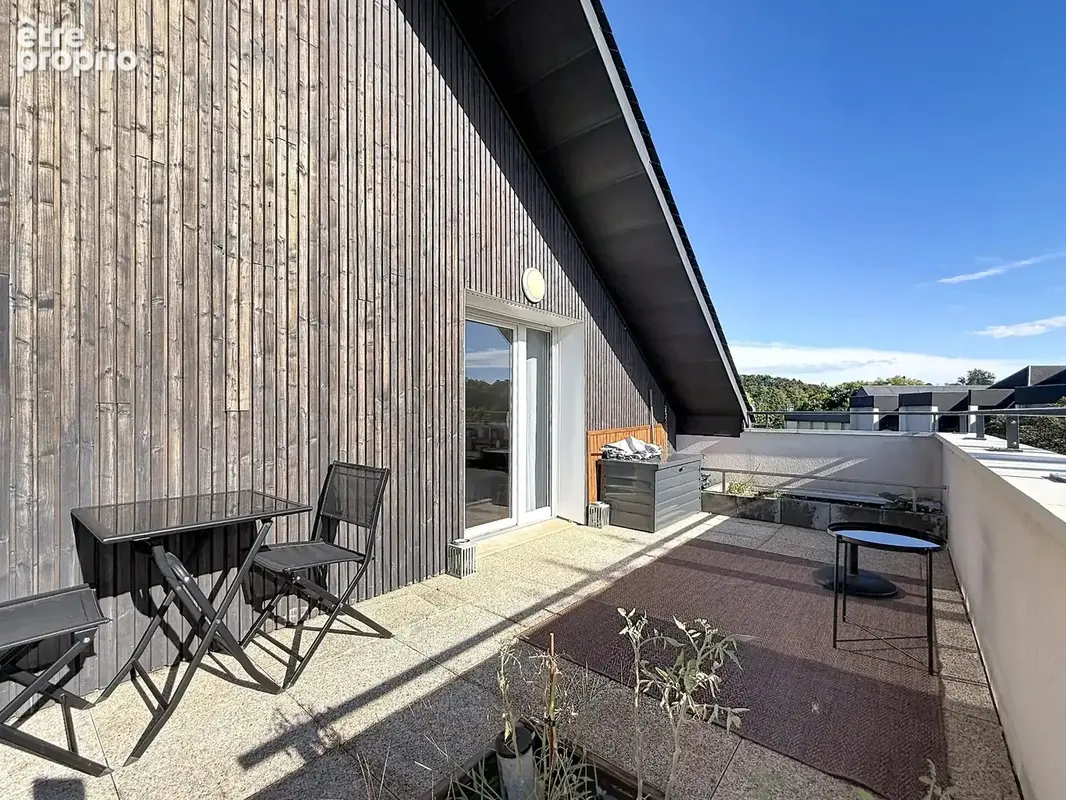 Appartement à LA MEMBROLLE-SUR-CHOISILLE