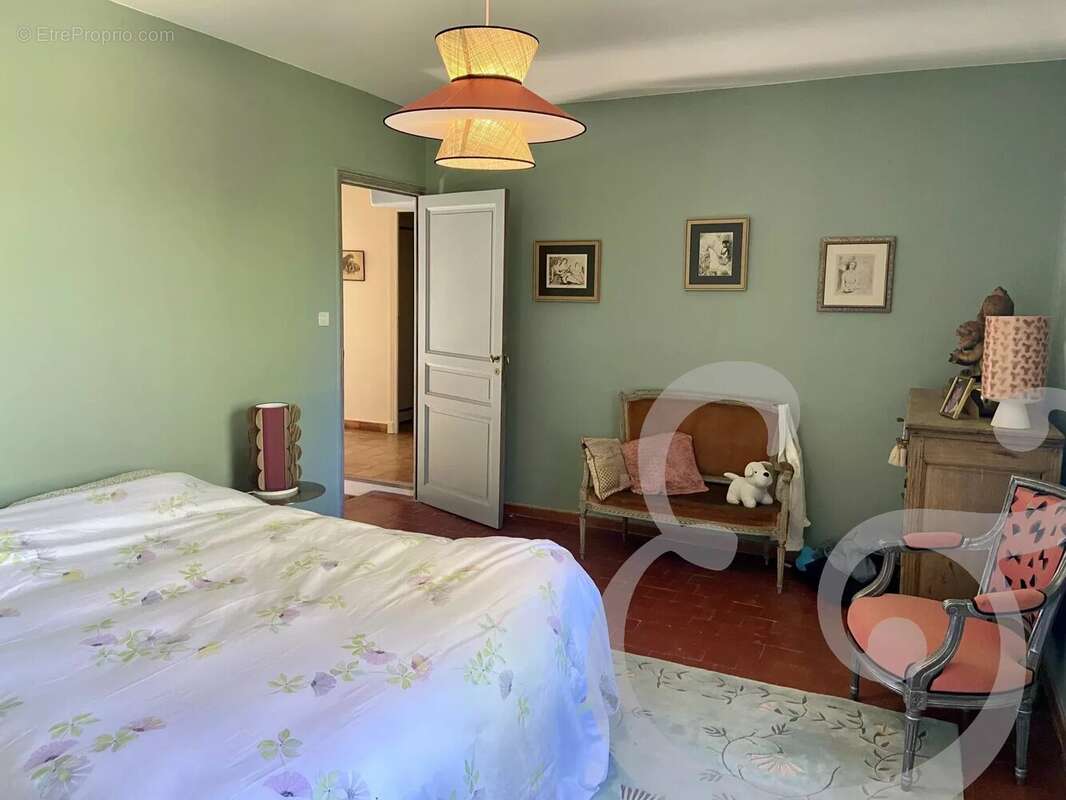 Maison à PLAN-D'ORGON