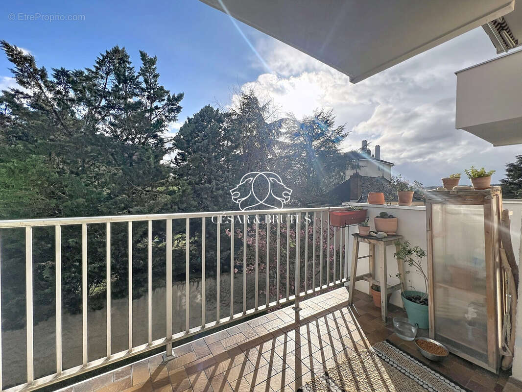 Appartement à CALUIRE-ET-CUIRE