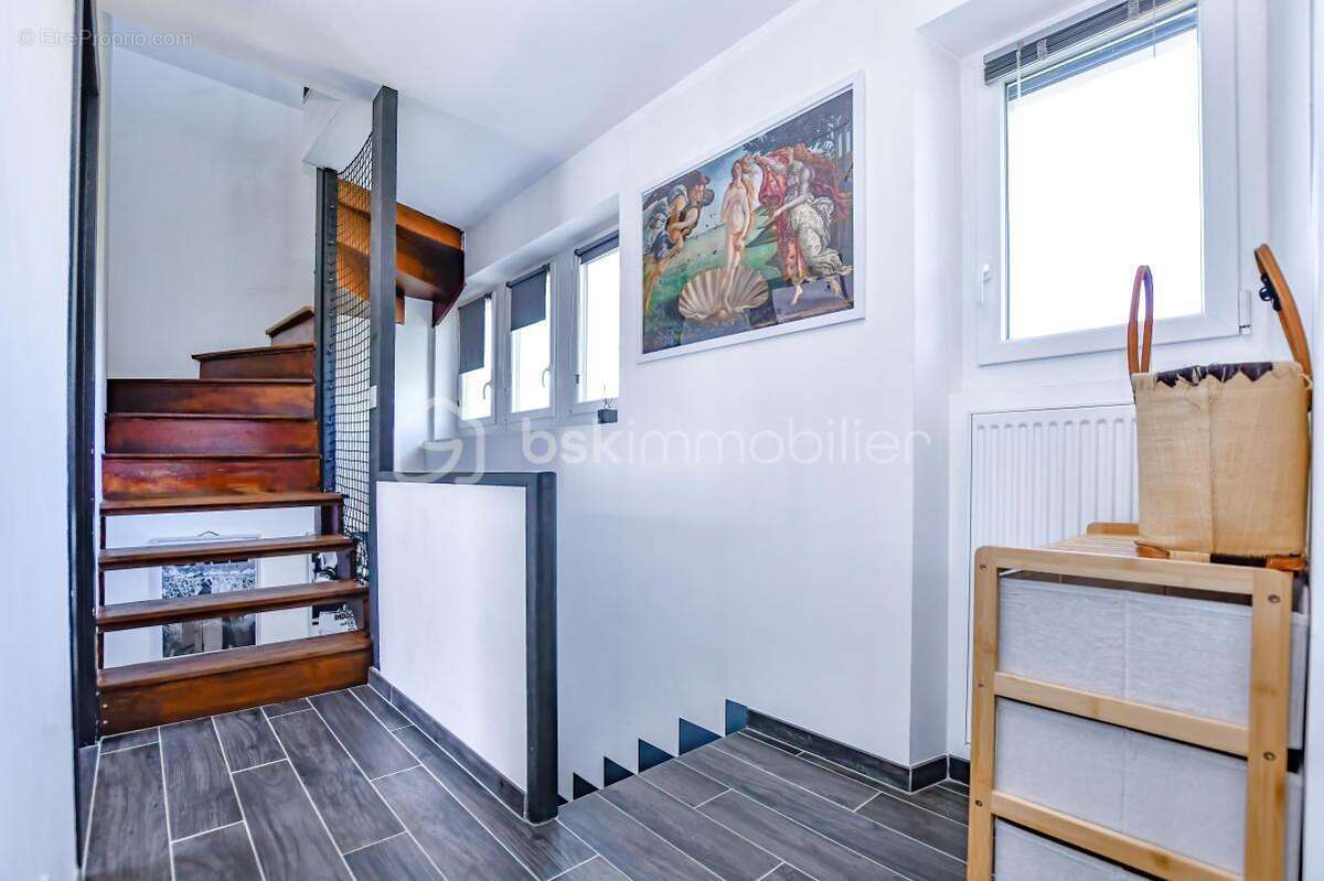Maison jumelée - 103 m2- 4 pièces - photo 9