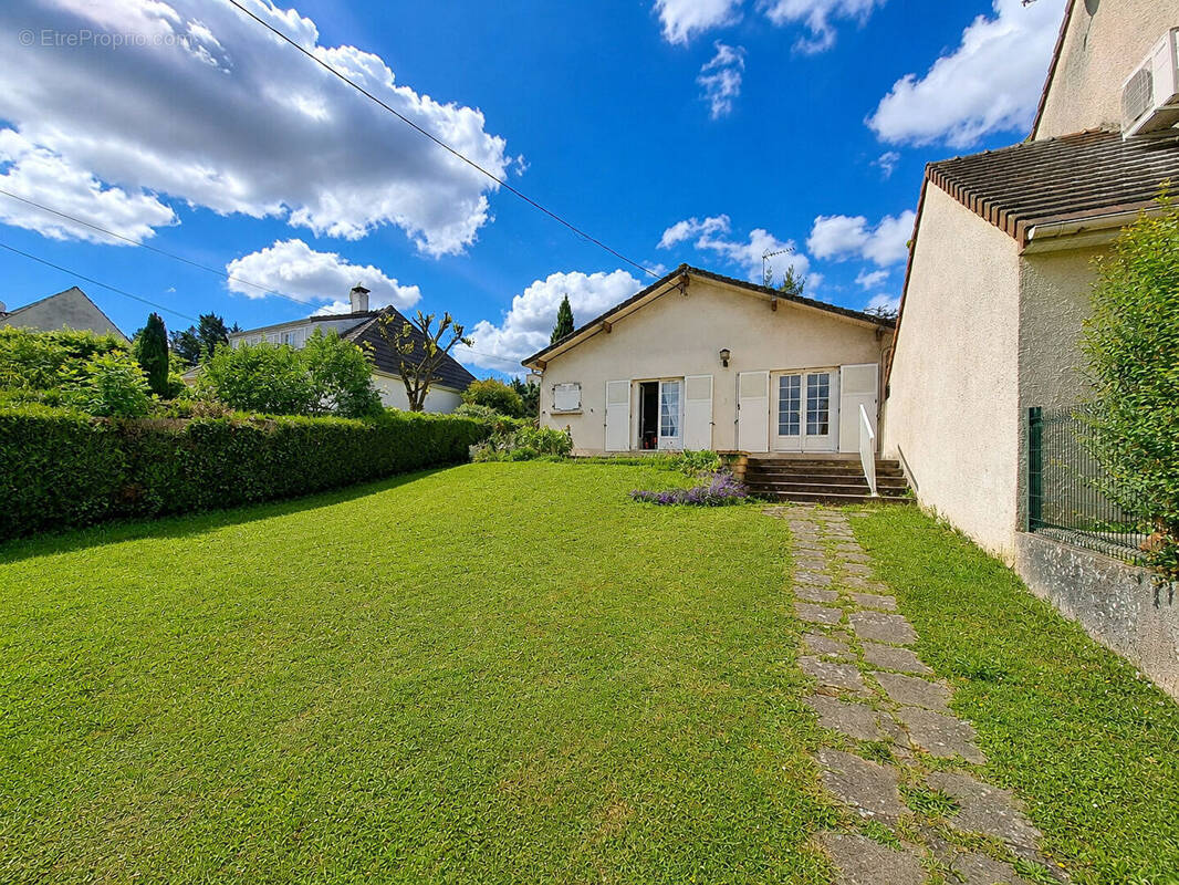 Maison à RIS-ORANGIS