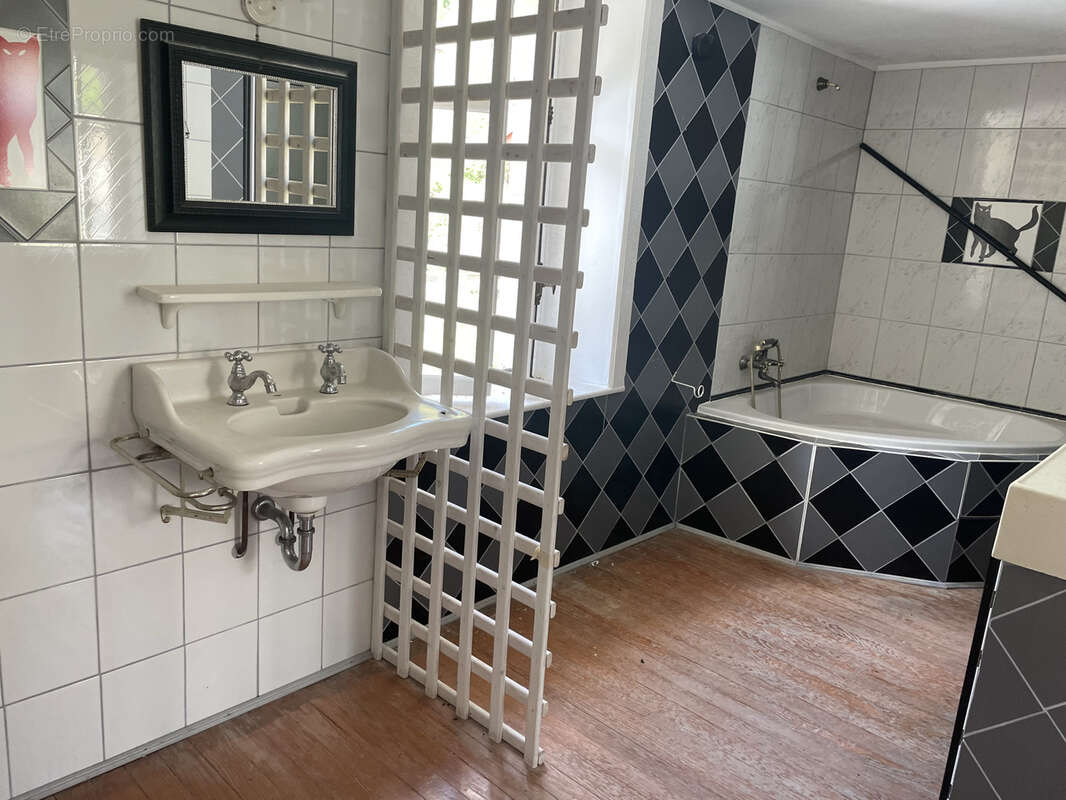 Maison à PLOMBIERES-LES-BAINS