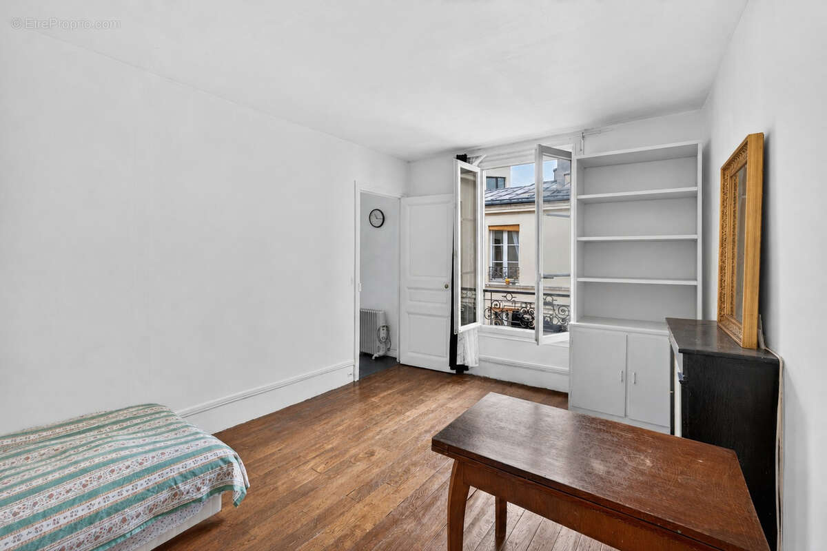 Appartement à PARIS-12E