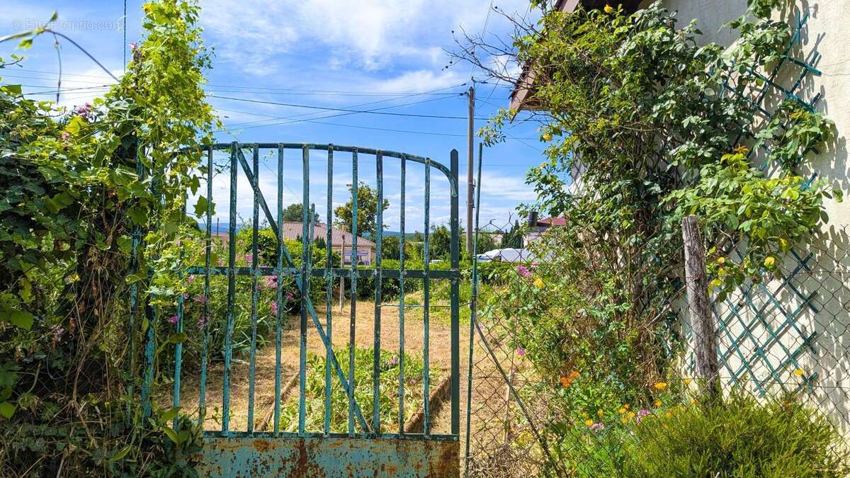 Maison 110 m² à Pont-De-Vaux  - photo 16