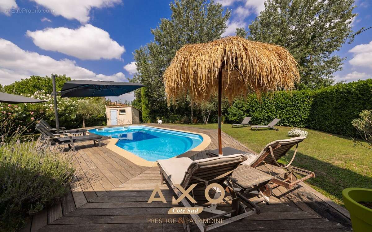 Bouc bel air - villa  t7 - 161 m2 - terrain 1034 m2 -  piscine - 799 000  - photo 2