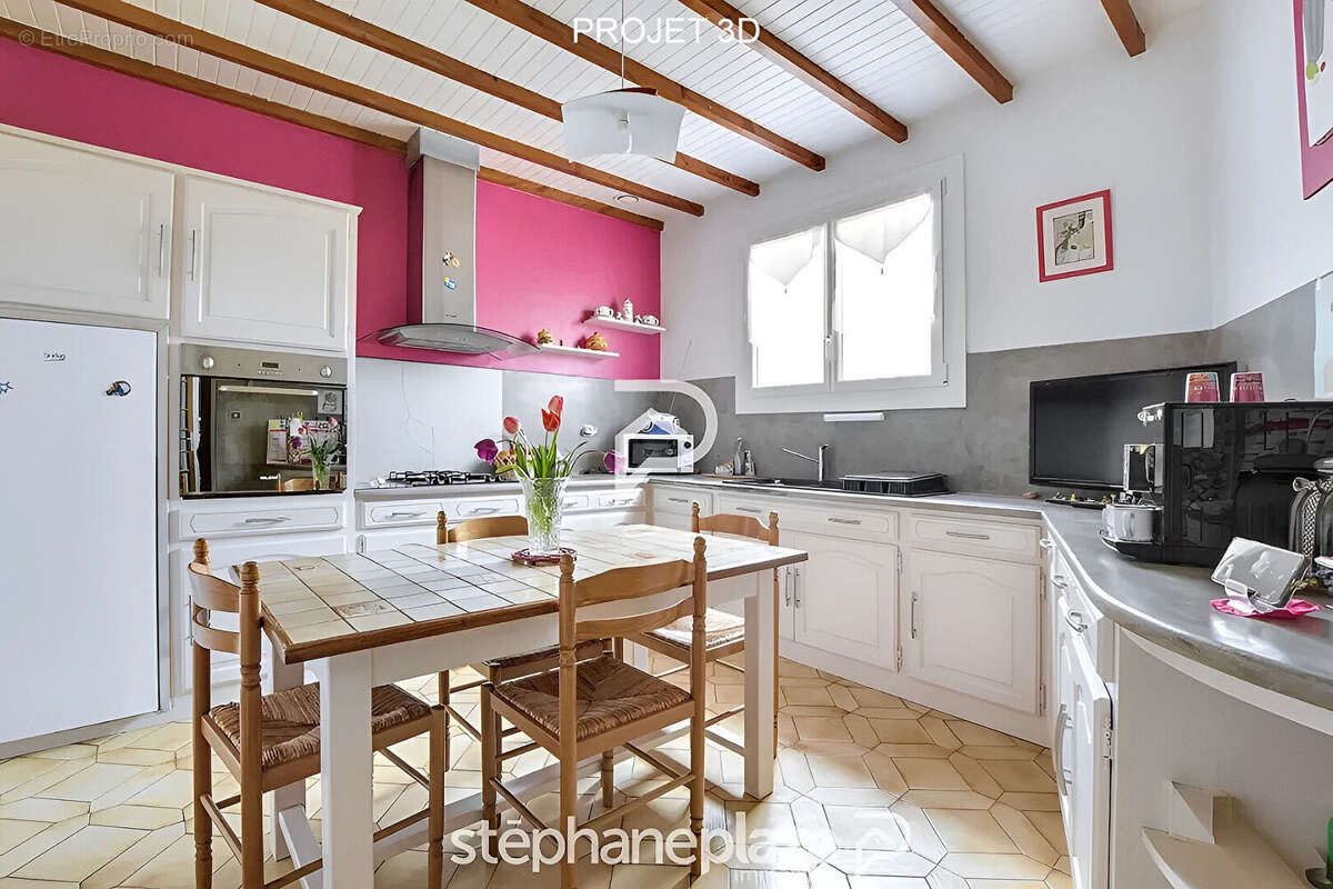 Maison à SAINTE-FOY-D&#039;AIGREFEUILLE