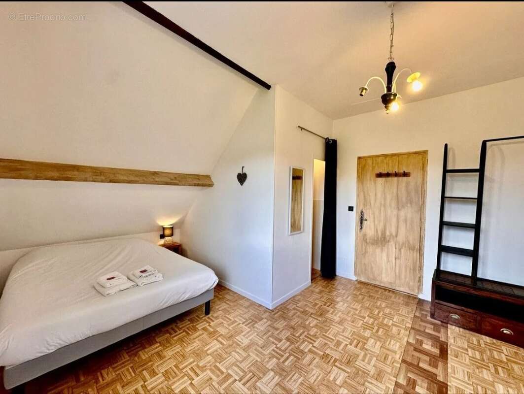 Maison à LOURDES