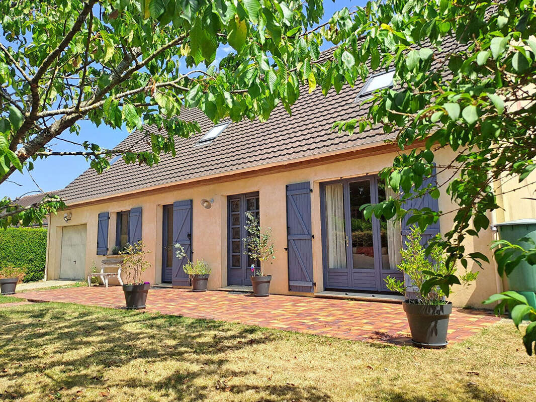 Maison à RAMBOUILLET