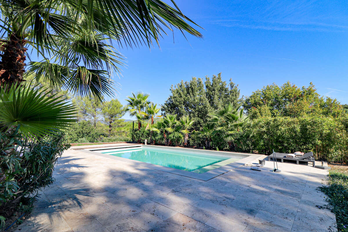 Maison à DRAGUIGNAN