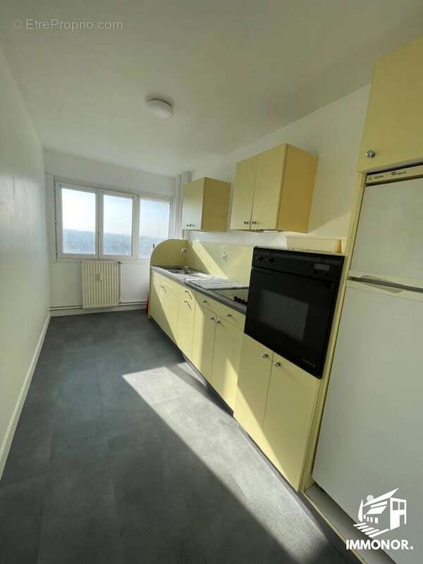 Appartement à MONS-EN-BAROEUL