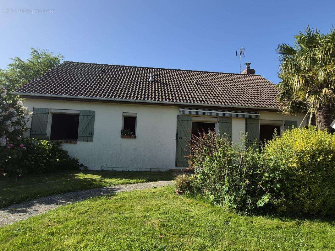 Maison à DOUDEVILLE