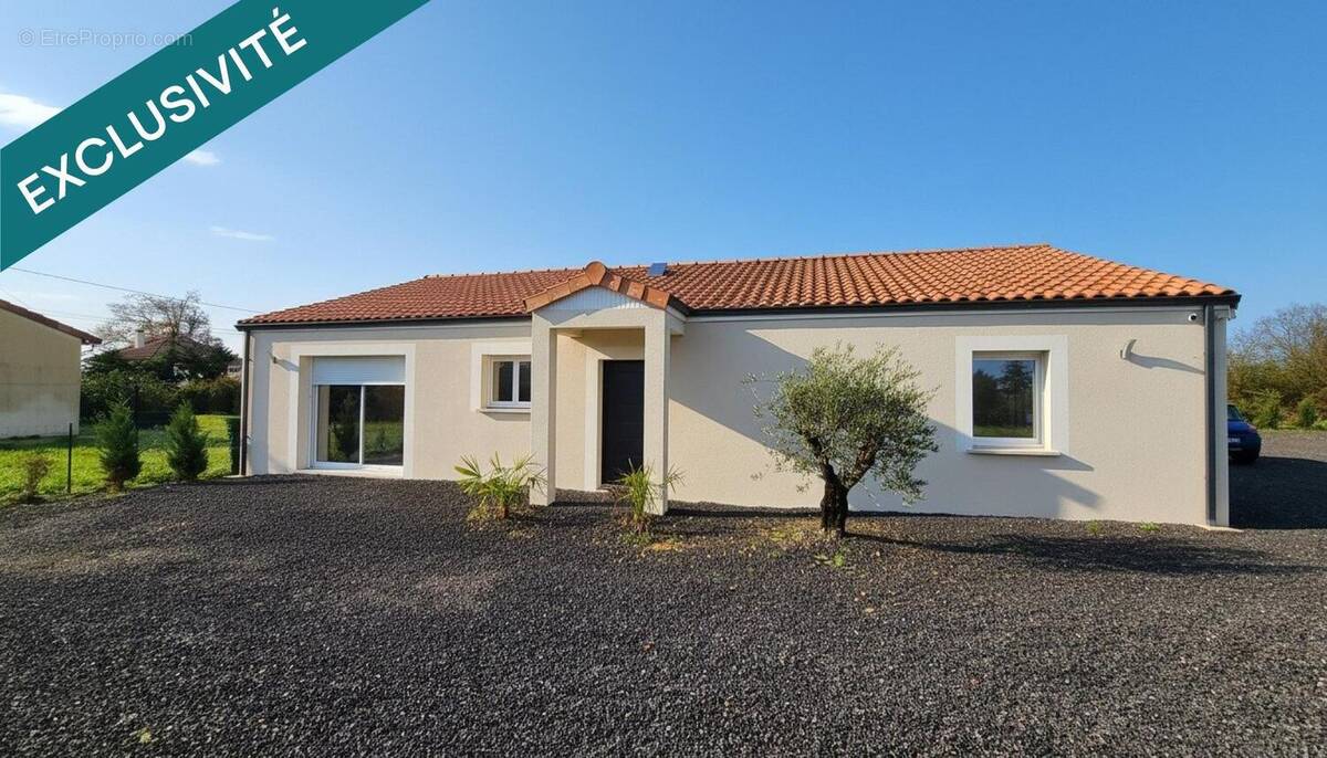 Photo 1 - Maison à PERSAC