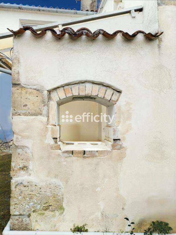 Maison à AIGREFEUILLE-D'AUNIS
