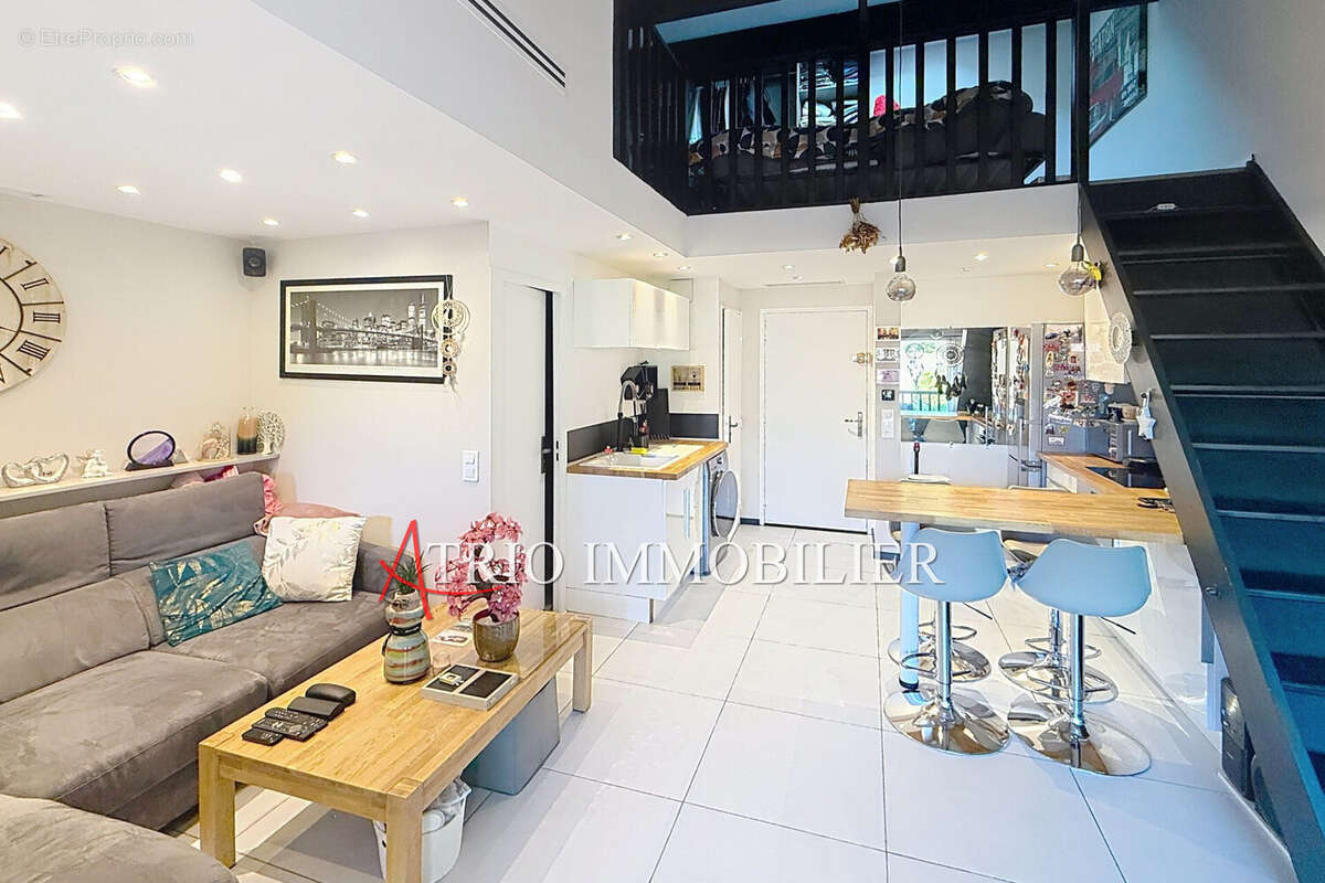 Appartement à CAGNES-SUR-MER