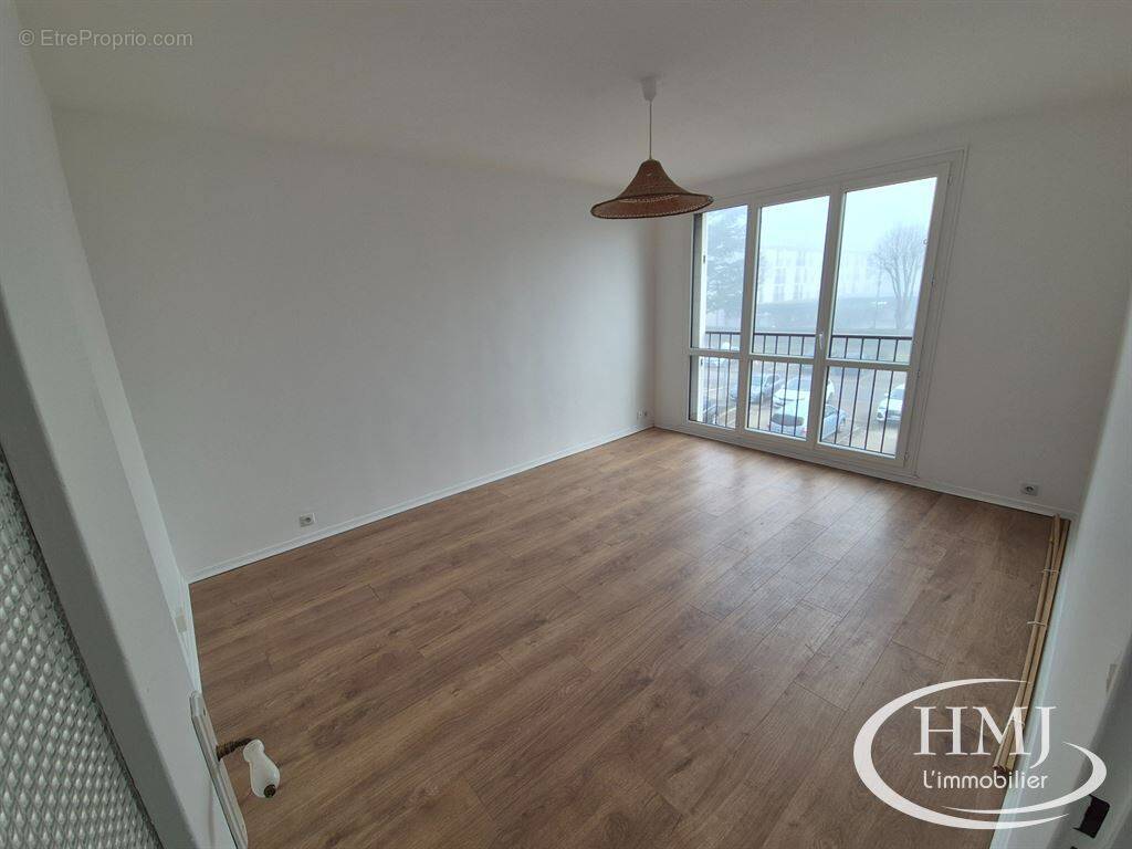 Appartement à BRETIGNY-SUR-ORGE