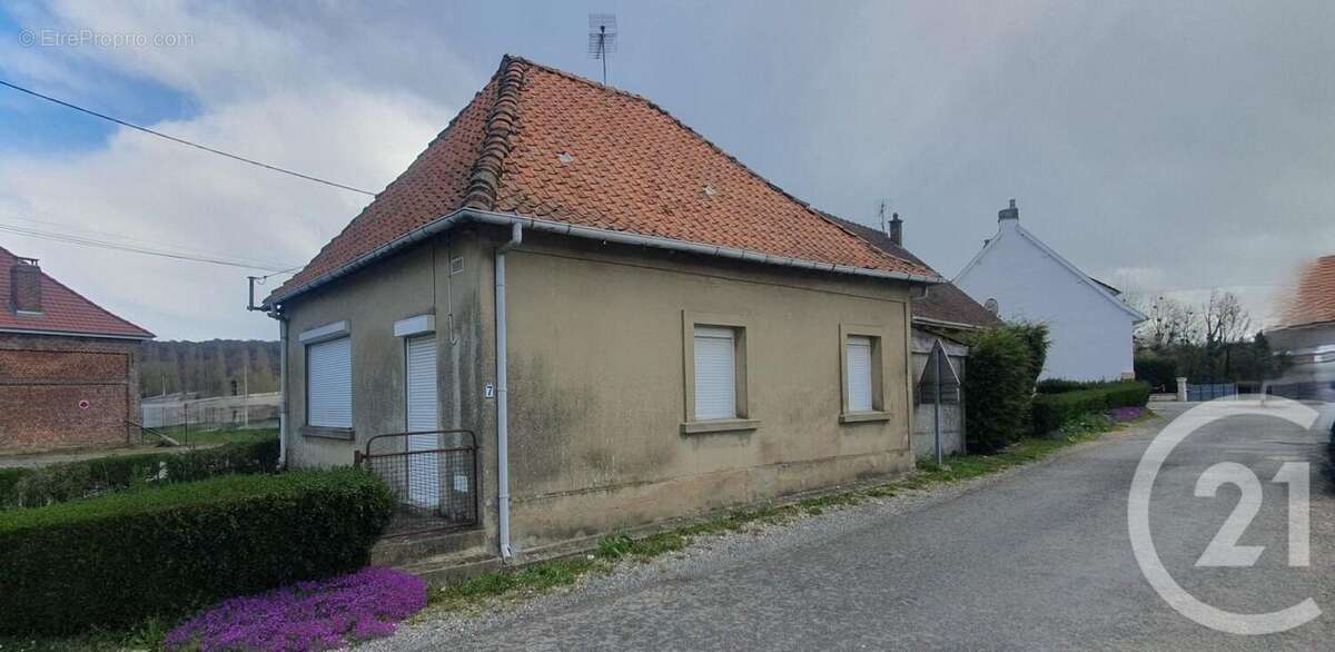 Maison 148 m² à Aubin-Saint-Vaast  - photo 25