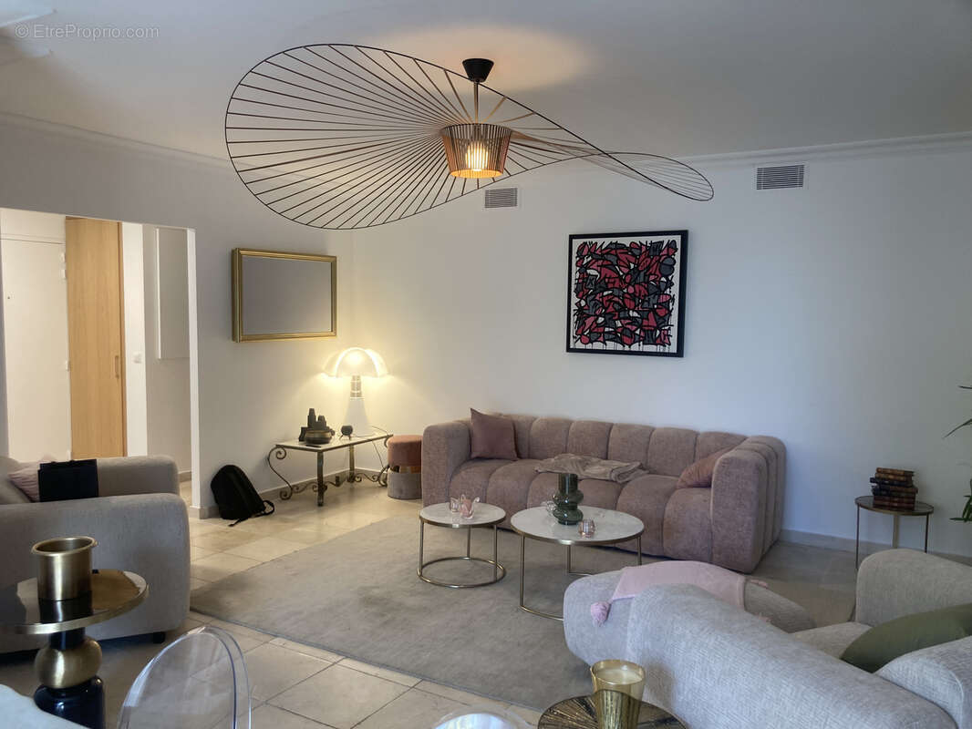 Appartement à MARSEILLE-8E