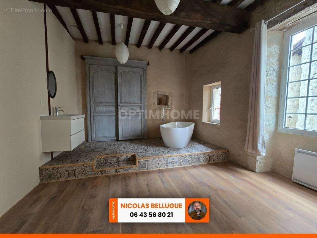 Maison de caractère rénovée au cœur d’un village historique - photo 14