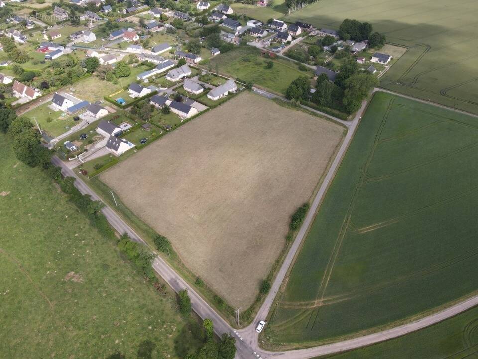 Terrain à GERPONVILLE