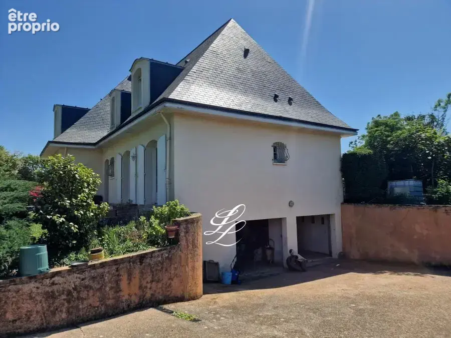 Maison 160 m² à Yvre-L'eveque  - photo 48