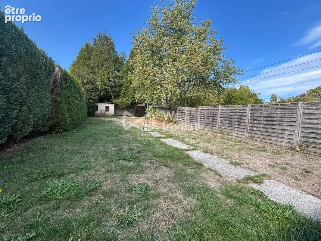 Maison 5 pièces 110 m² à vendre à Charleville-Mezieres (08000) - photo 1