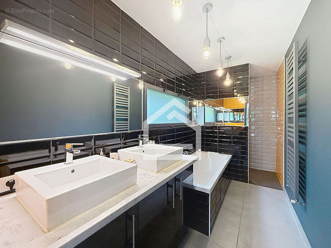 Maison à SAINT-AUBIN-DE-MEDOC