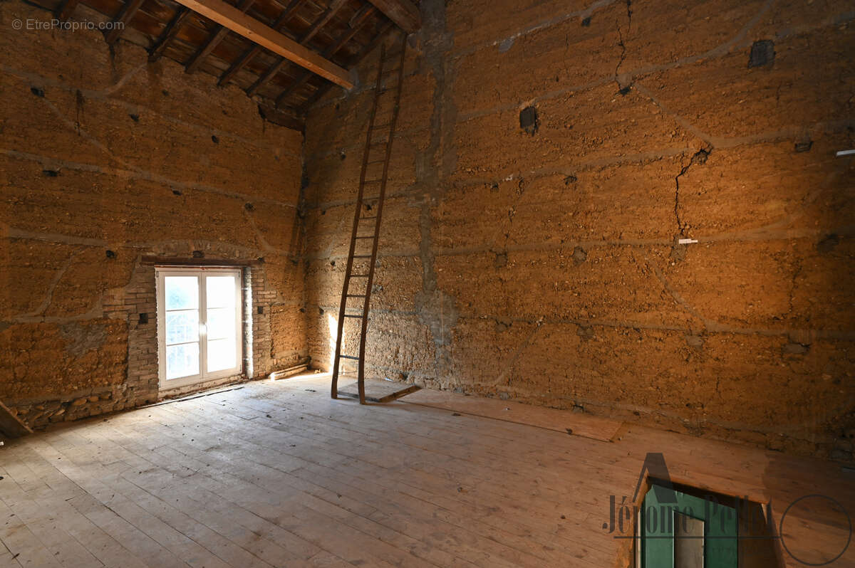 Maison à TERNAY