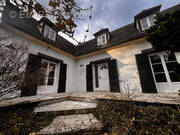 Maison à AUMONT-EN-HALATTE