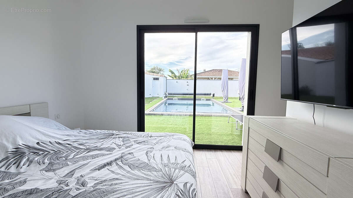 Maison à SAINT-SULPICE-ET-CAMEYRAC