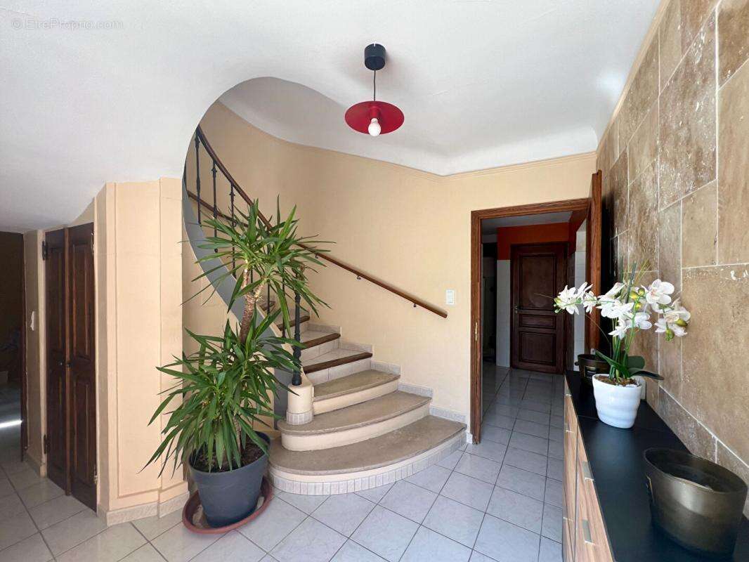 Appartement à APT