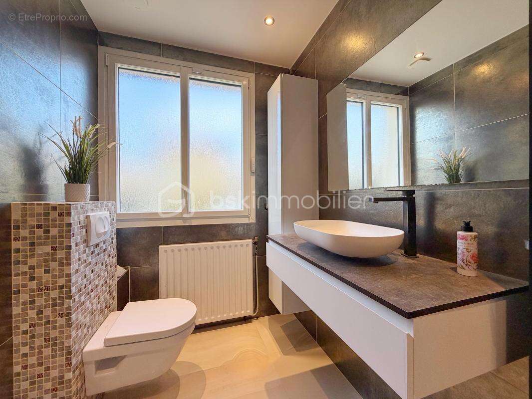 Maison à ECQUEVILLY